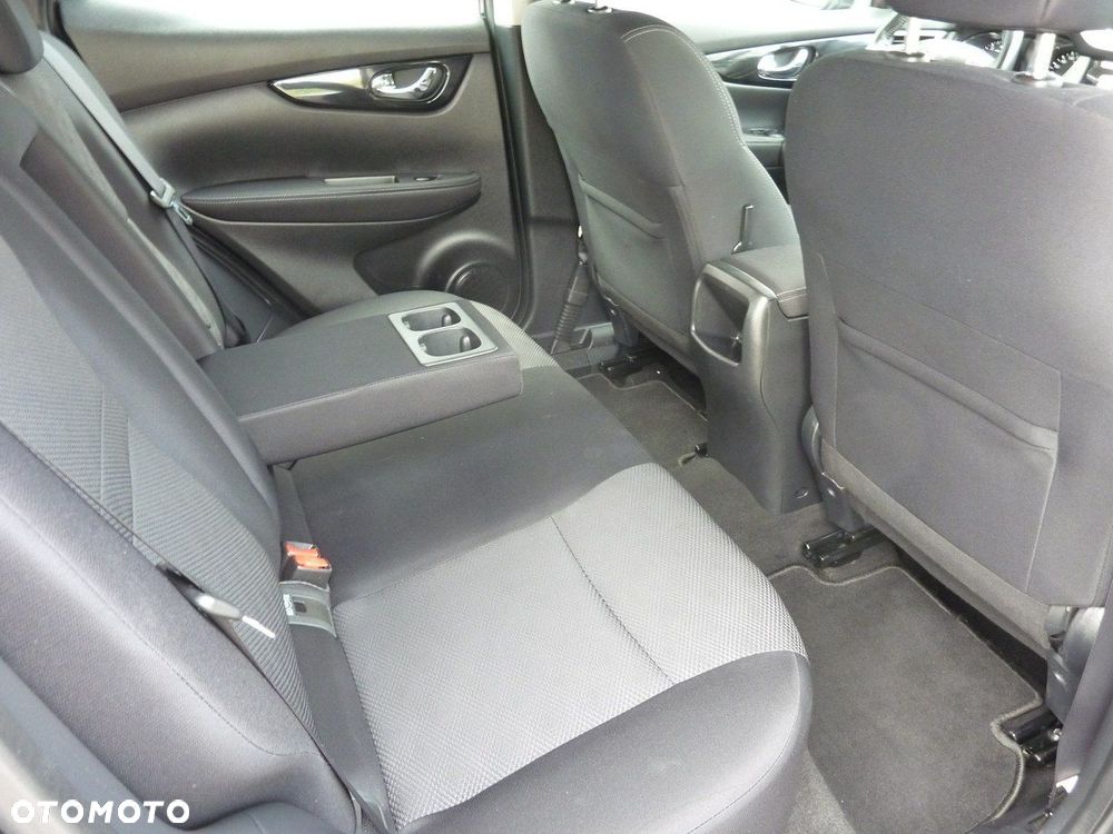 Nissan Qashqai - 16