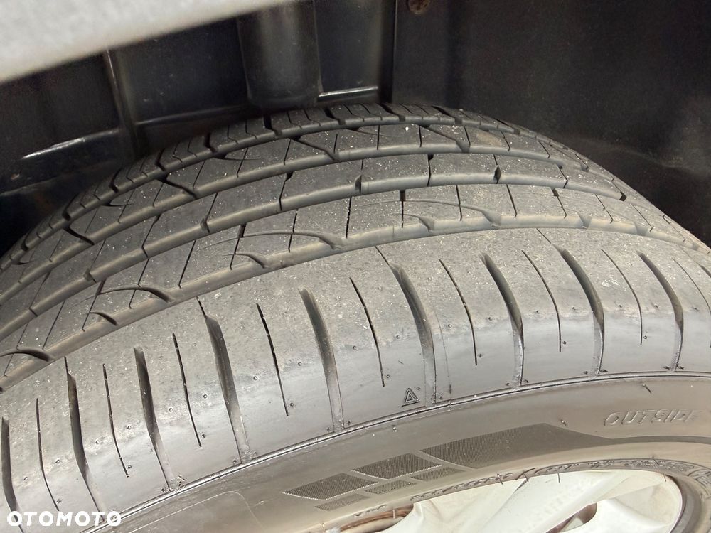 Ford Kuga 1.5 EcoBoost FWD Titanium ASS - 23
