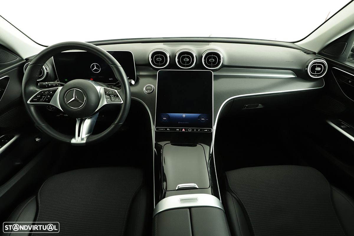 Mercedes-Benz C 220 - 12