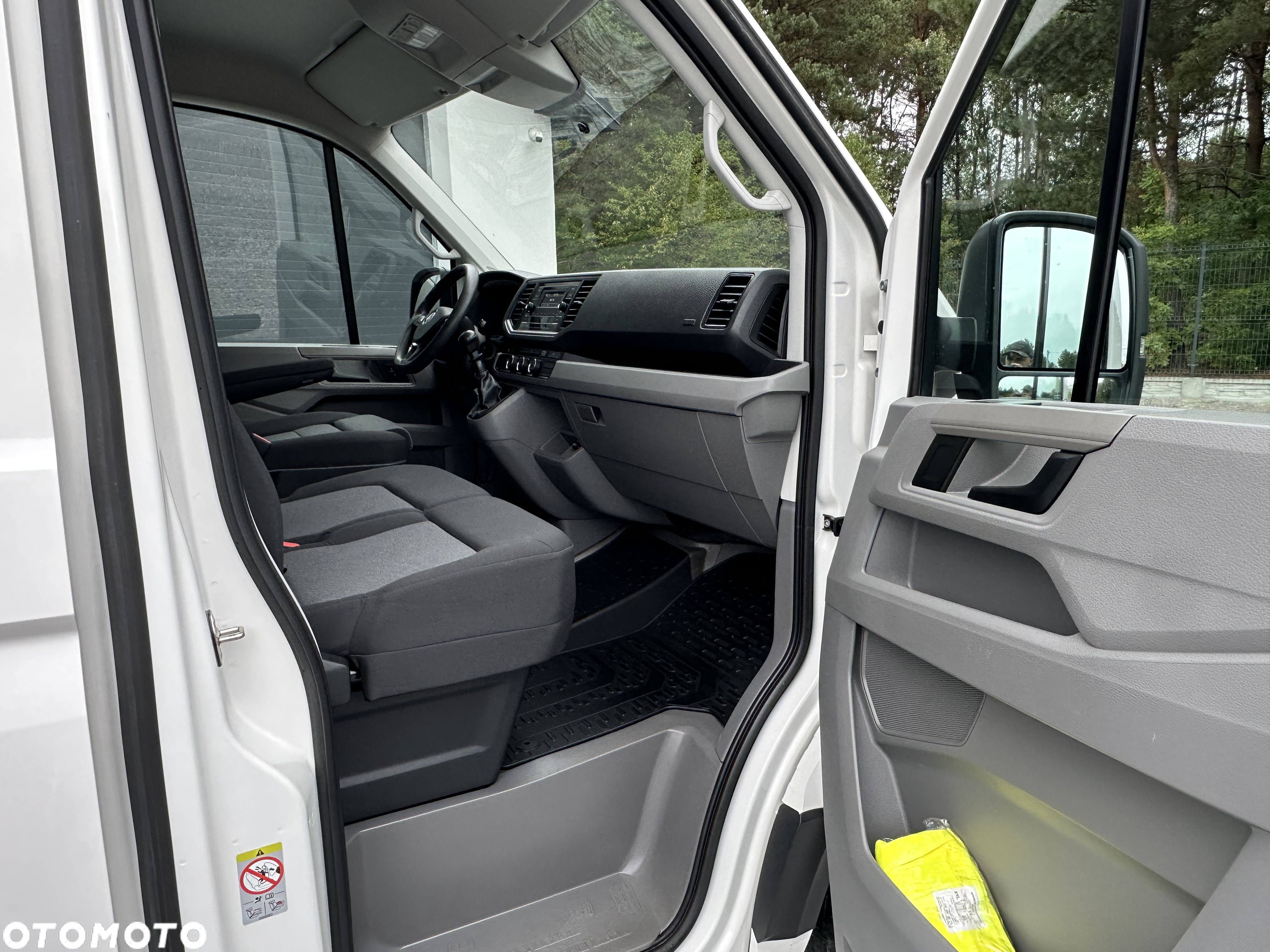 Volkswagen Crafter DOKA 7 osób / Skrzynia 3.5m / Gwarancja producenta do 07.2026 lub 200.000km / Salon PL / Serwisowany tylko w ASO VW / Pełna dokumentacja / 1 właściciel / FV23% - 29