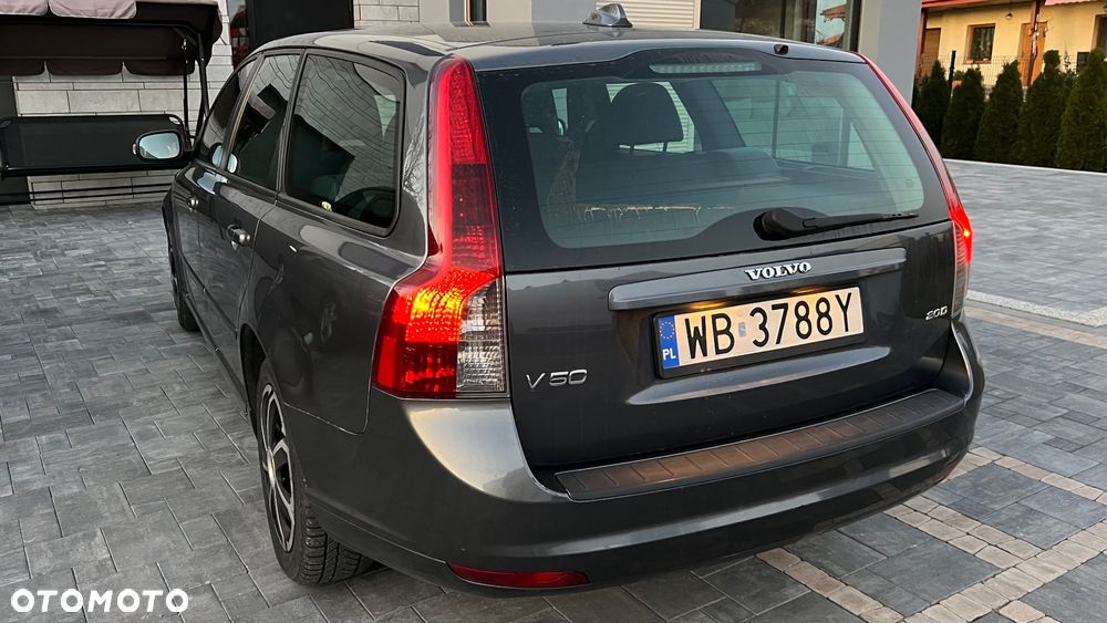 Volvo V50 - 8