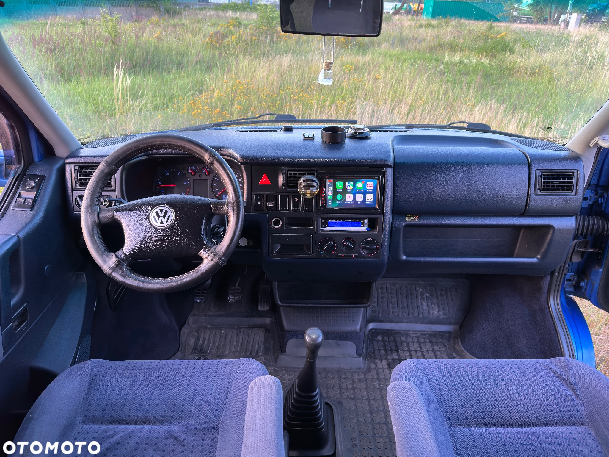 Volkswagen Caravelle TDI Basis / CL - 11