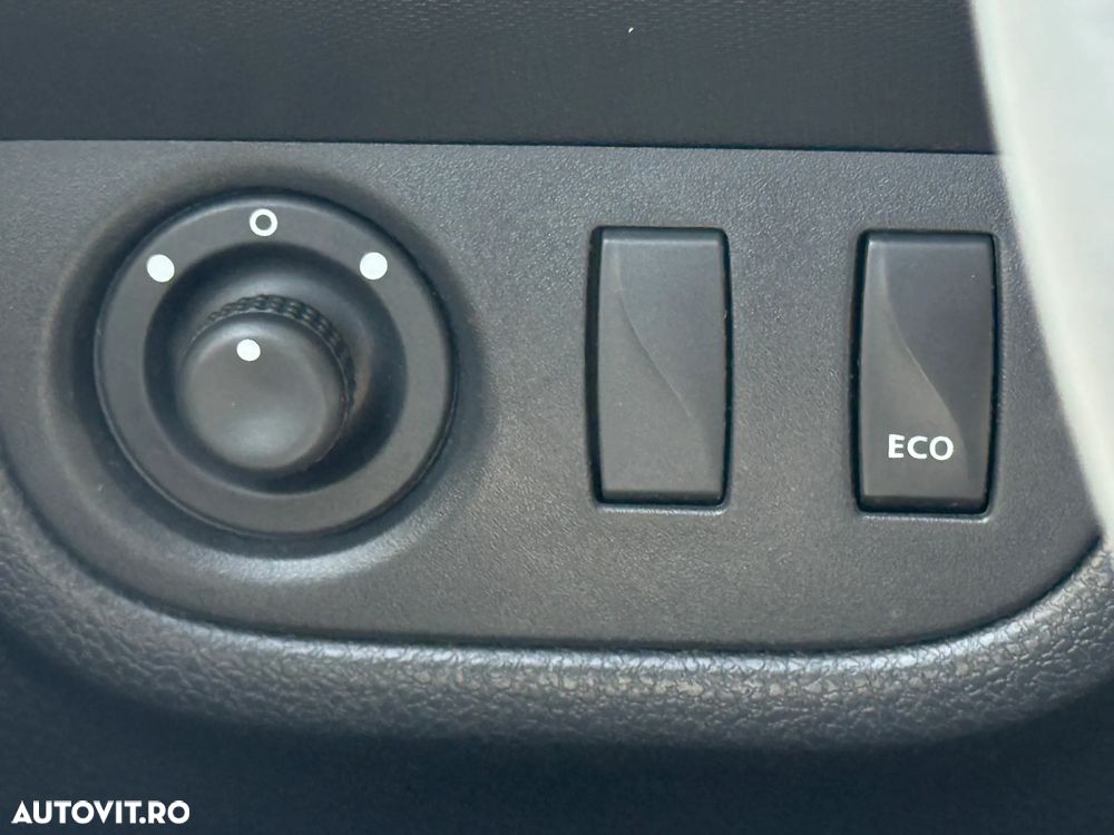 Dacia Sandero 1.5 90CP Laureate - 17