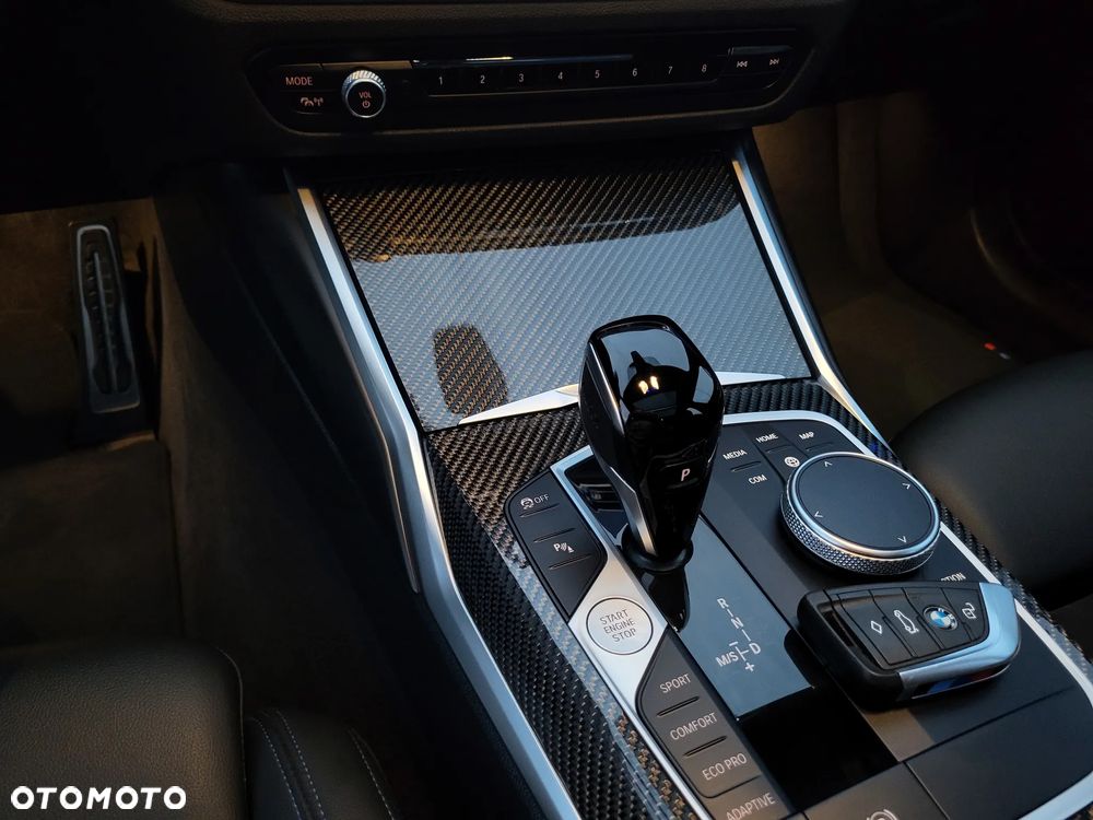 BMW Seria 3 320d Touring xDrive M Sport - 25