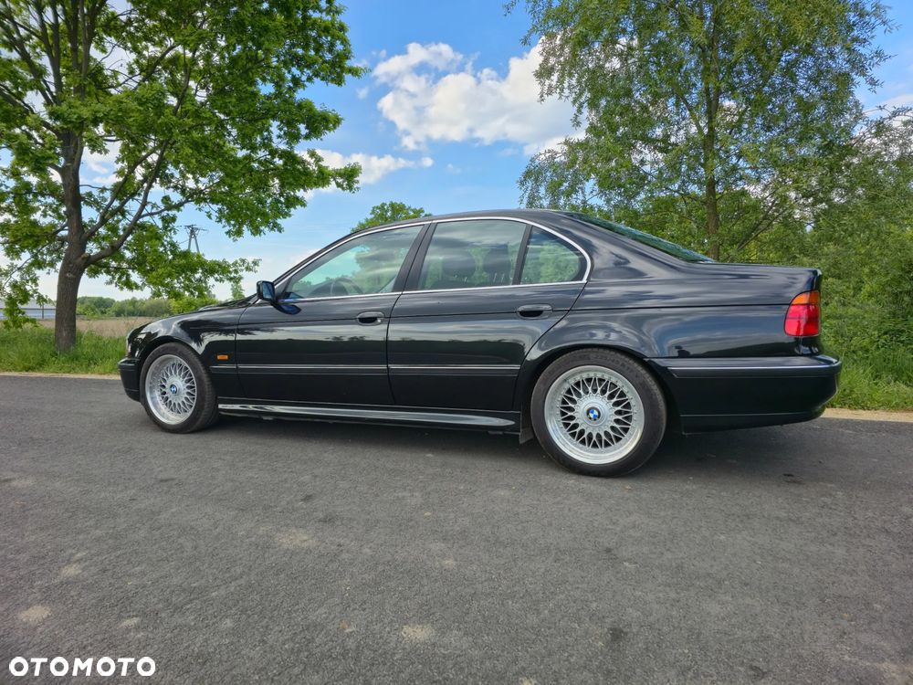 BMW Seria 5 523i - 13