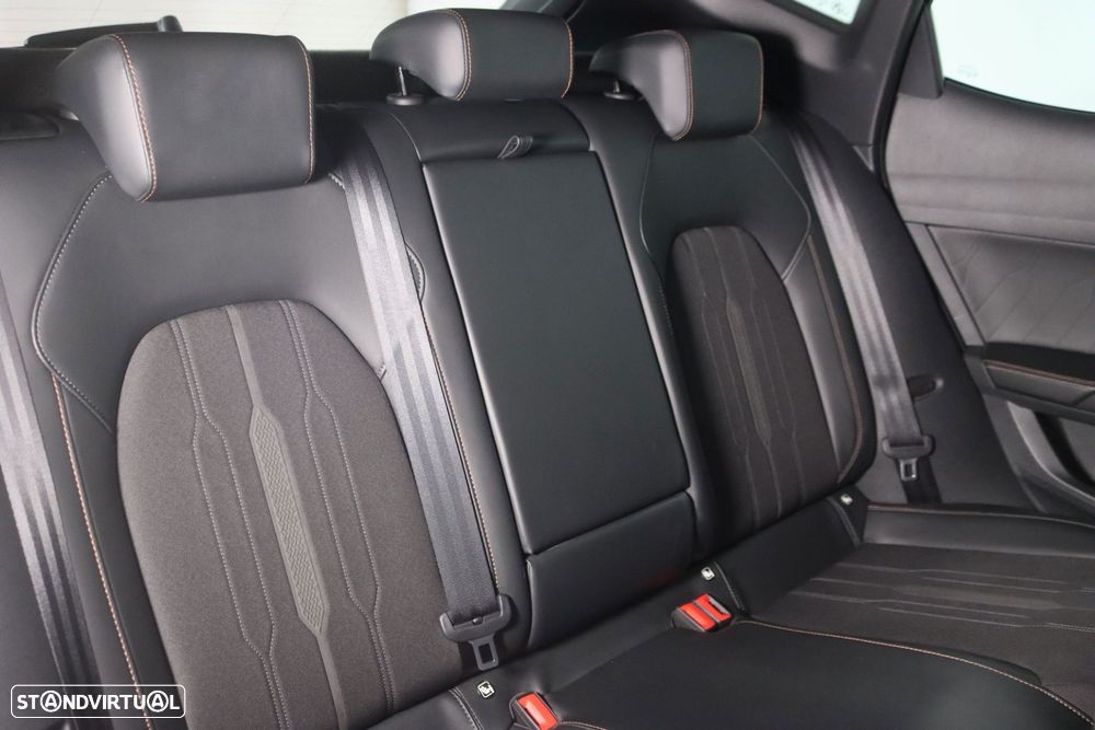 Cupra Formentor 1.4 e-Hybrid DSG - 12