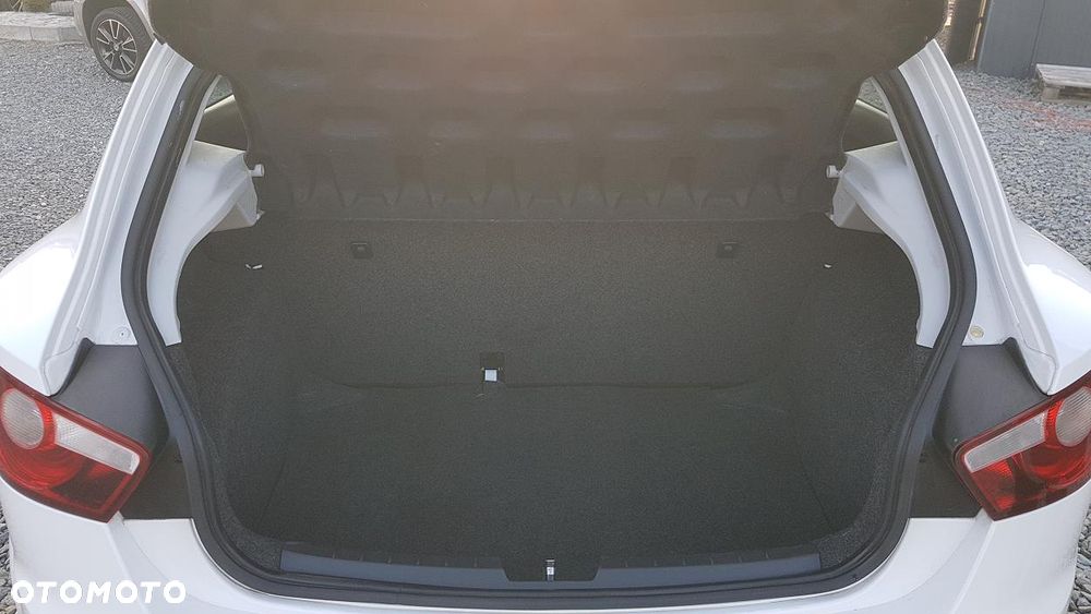 Seat Ibiza SC 1.2 12V Style Salsa - 11