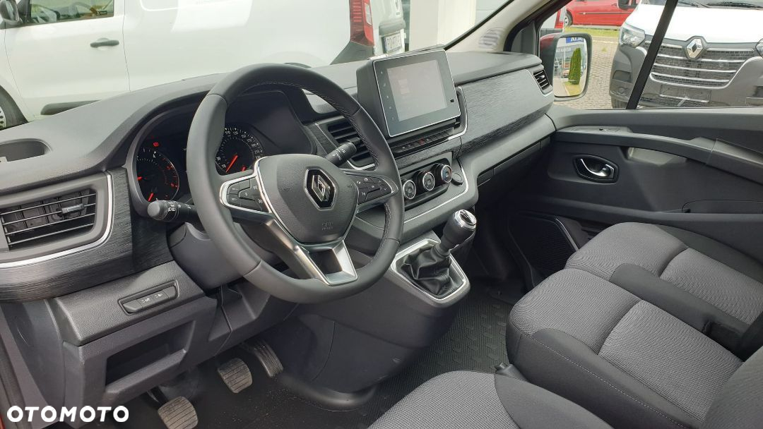 Renault Trafic - 10