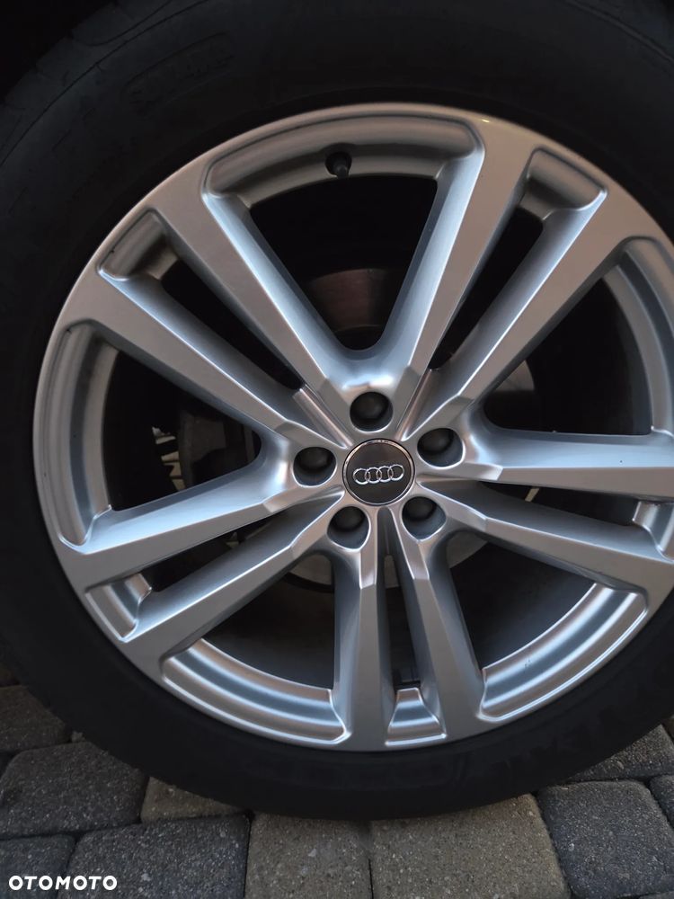 Audi Q7 3.0 TDI ultra Quattro Tiptronic - 12