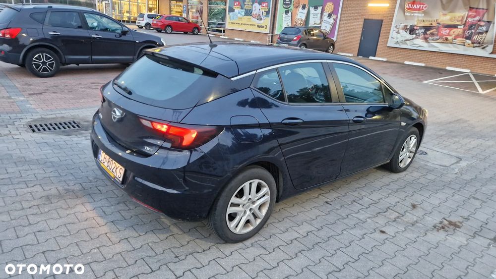 Opel Astra 1.6 CDTI Enjoy - 4