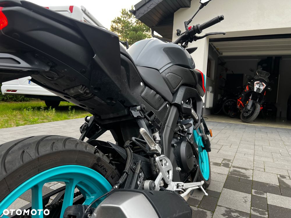 Yamaha MT - 7