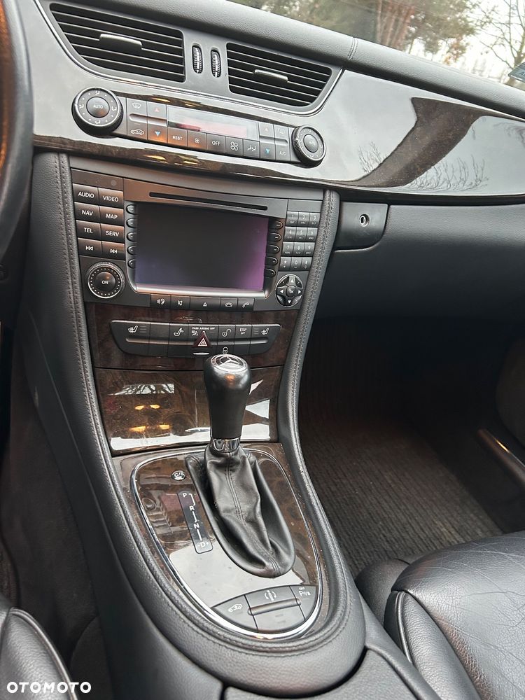 Mercedes-Benz CLS 320 CDI - 16