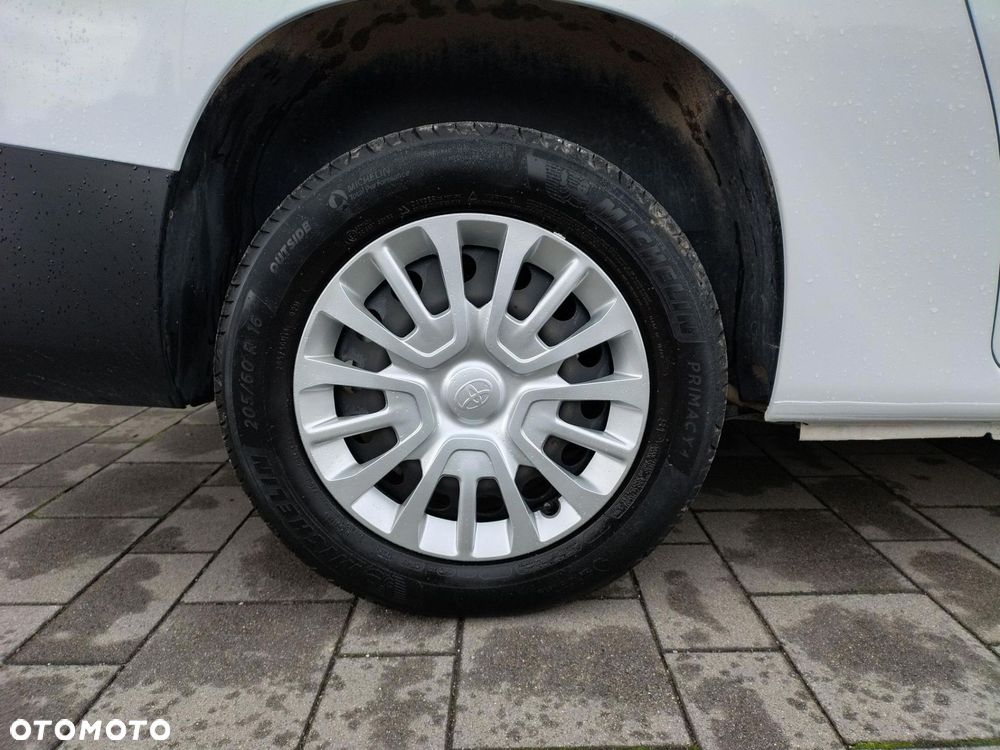 Toyota Proace City Verso Long 1.5 D-4D Combi - 25