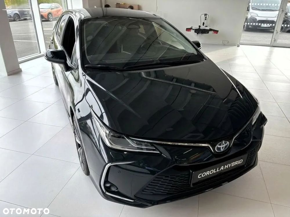 Toyota Corolla - 3