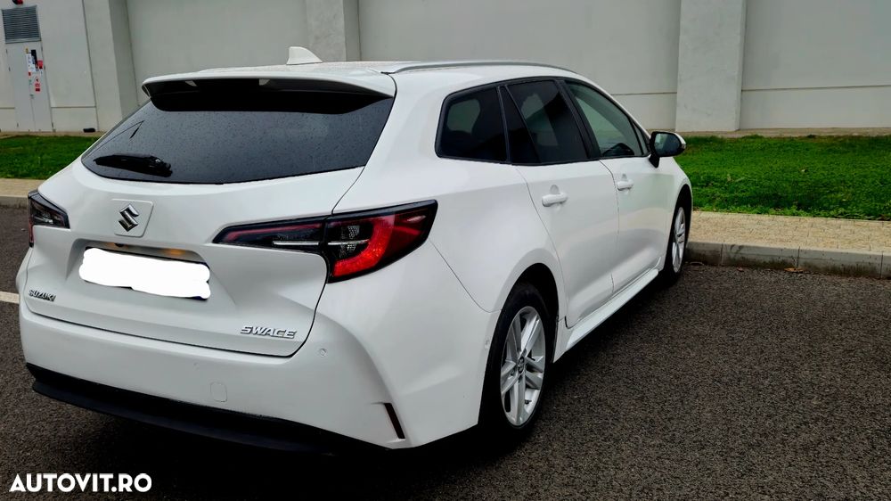 Suzuki Swace - 12