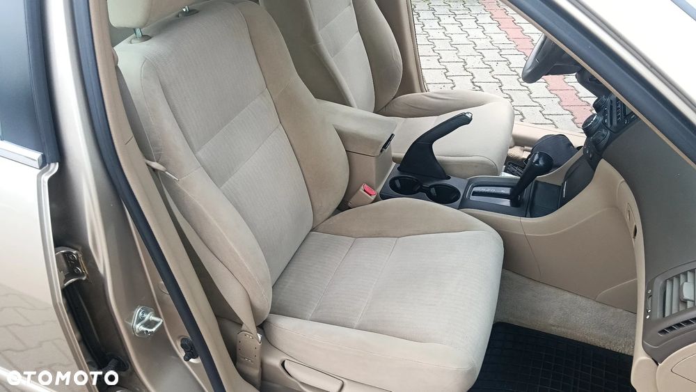 Honda Accord 2.4 LX - 22