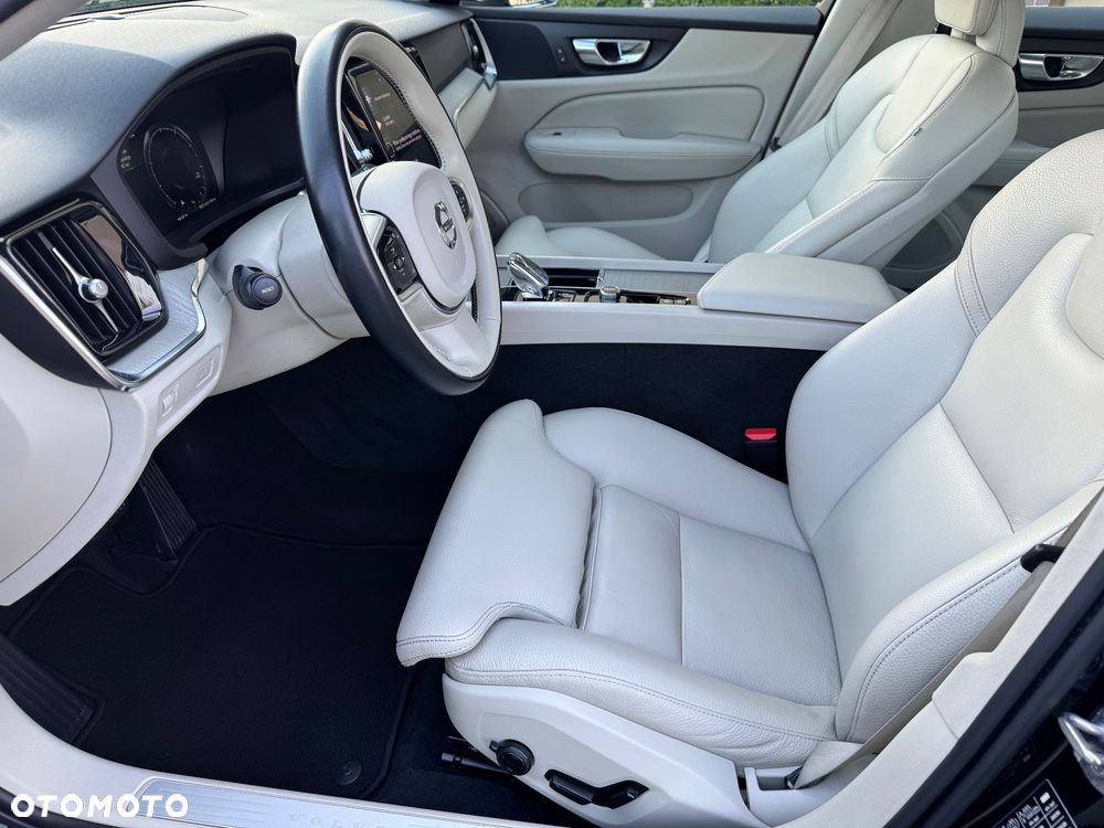 Volvo V60 B4 B Inscription - 14