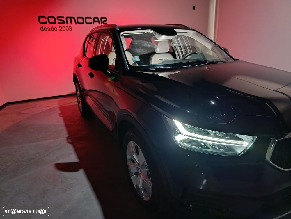 Volvo XC 40 1.5 T2 Momentum Geartronic - 18