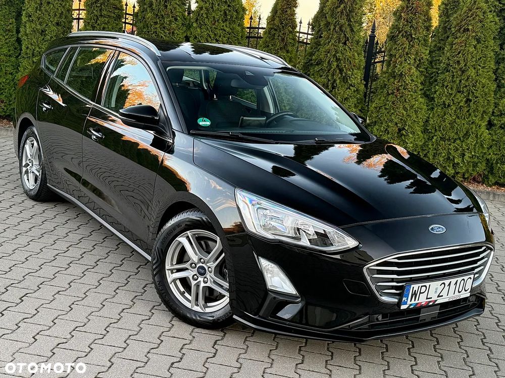 Ford Focus 2018 photo 2