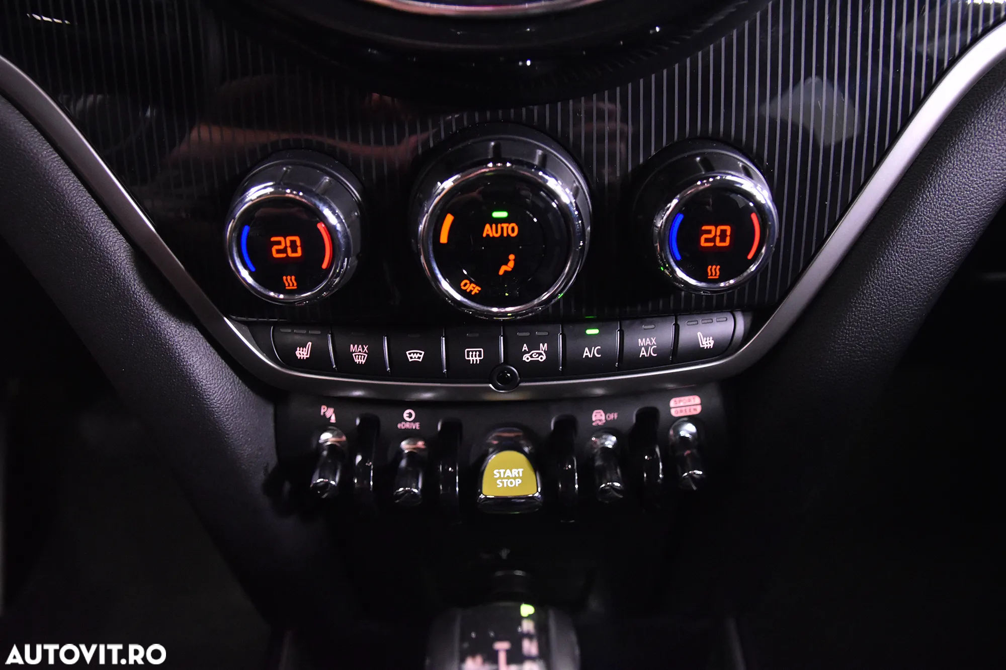 Mini Countryman Cooper S E ALL4 AT - 18