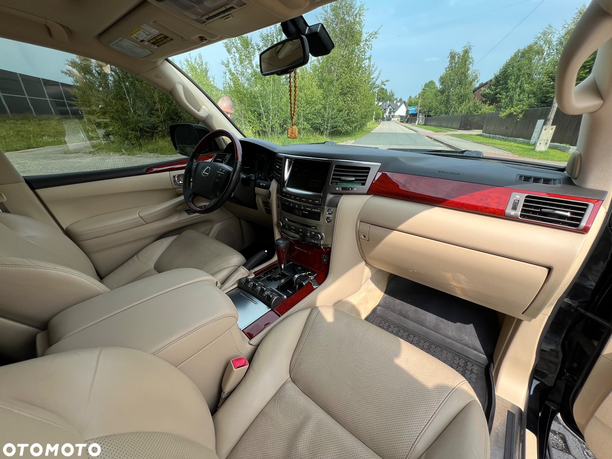 Lexus LX 570 - 19