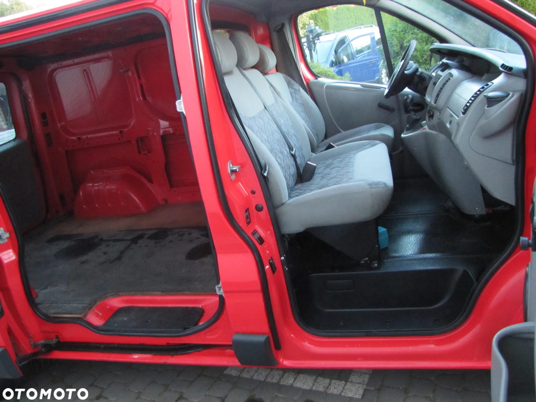 Opel vivaro - 23