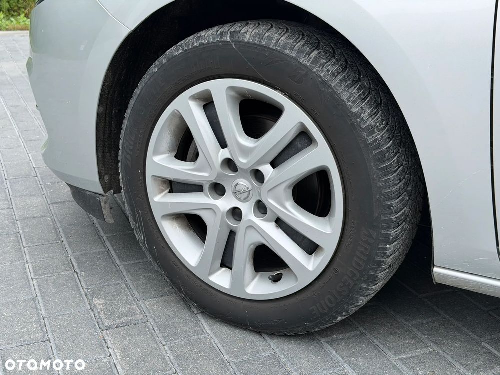 Opel Astra 1.5 CDTI S&S - 8