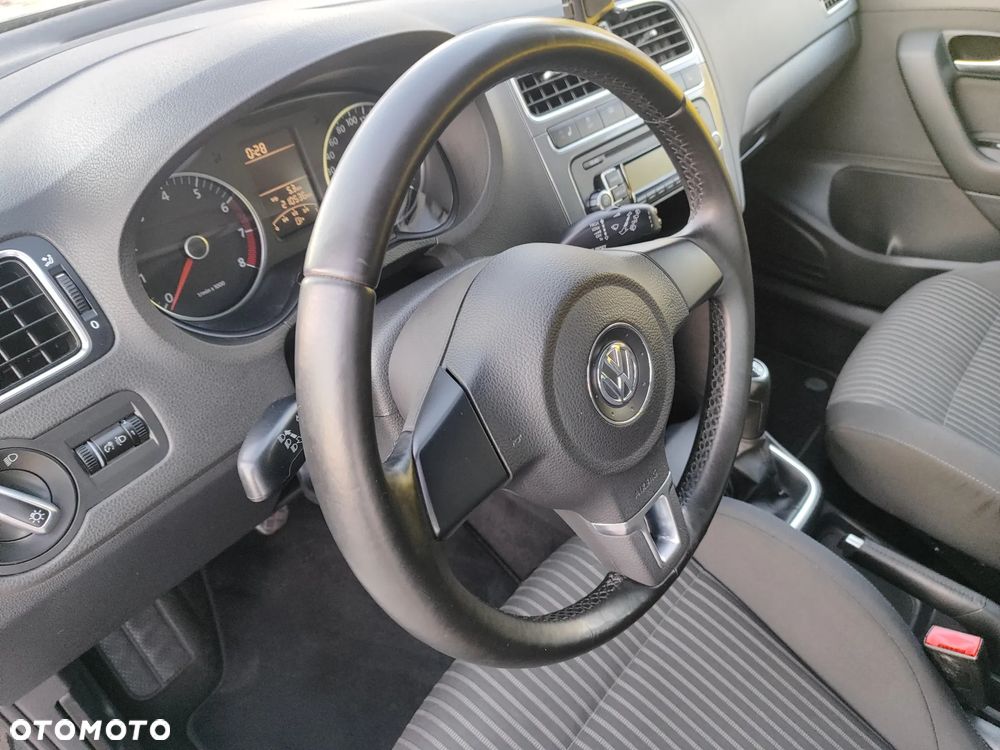 Volkswagen Polo 1.4 FSI Highline - 22