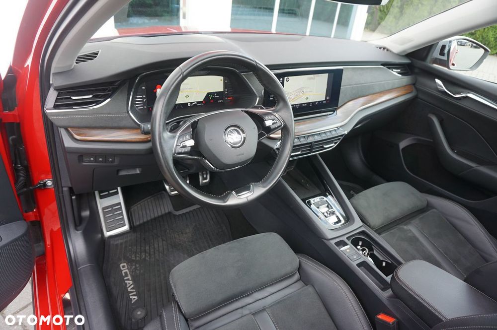 Skoda Octavia 2.0 TDI DSG 4x4 Scout First Edition - 4