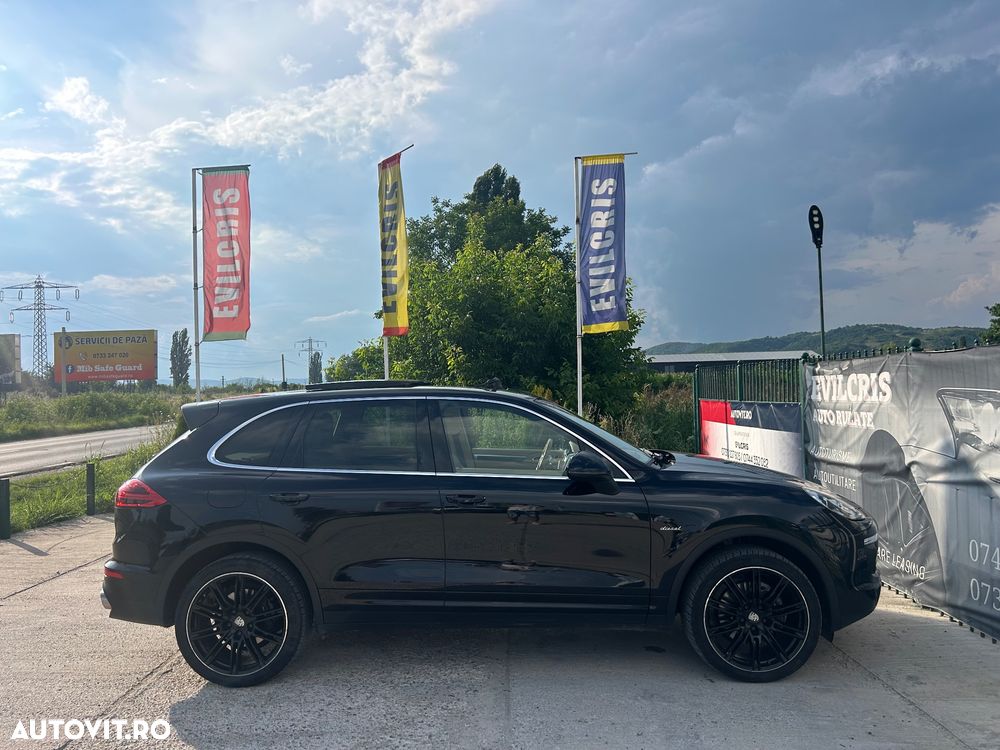 Porsche Cayenne - 11