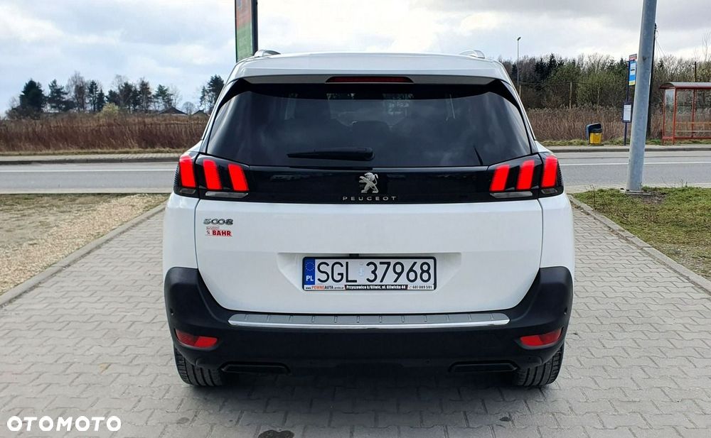 Peugeot 5008 - 6