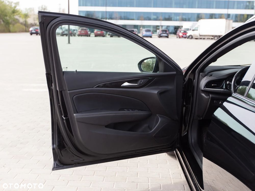 Opel Insignia 2.0 CDTI Elegance S&S - 15