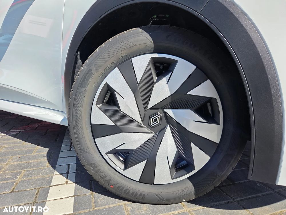 Renault Clio VI TCe 115 Evolution - 28