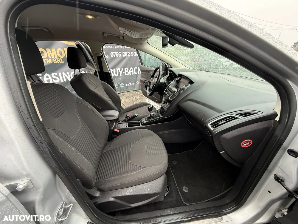 Ford Focus - 5