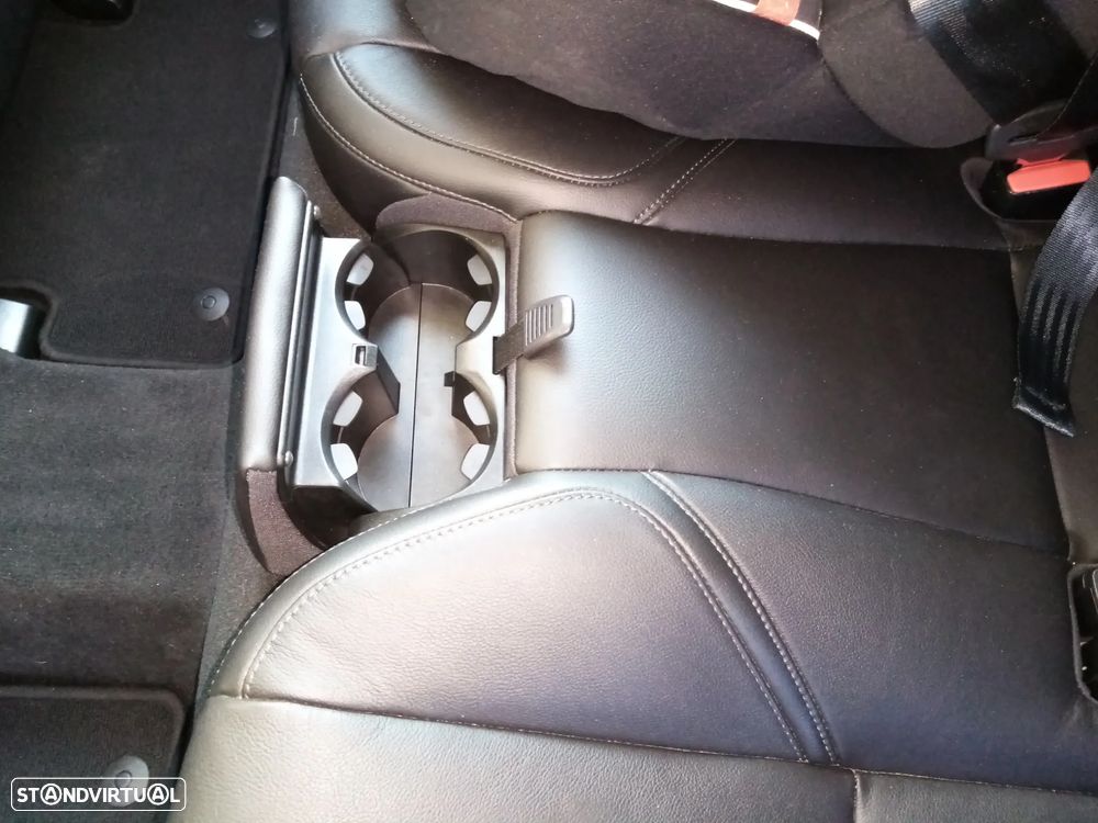 Volvo V40 D2 Inscription - 21