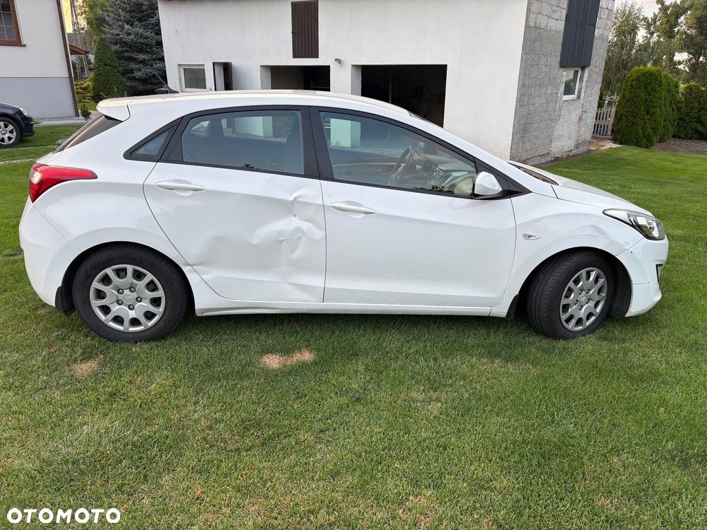 Hyundai i30 1.4 CRDi Classic - 4