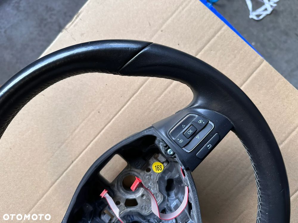 Kierownica multifunkcyjna skóra VW Touran II, VW Tiguan I 1T0419091AC - 4