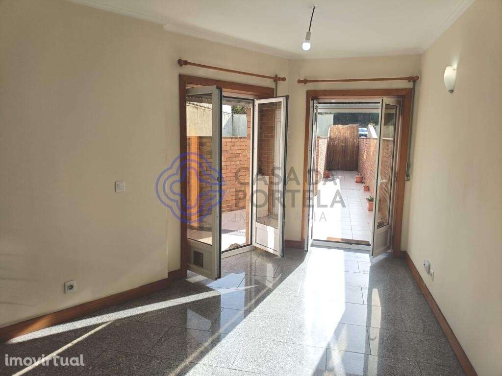 T1 c/ terraço na Asprela perto do Hosp. S. João; cozinha equipada; bon - Grande imagem: 2/24