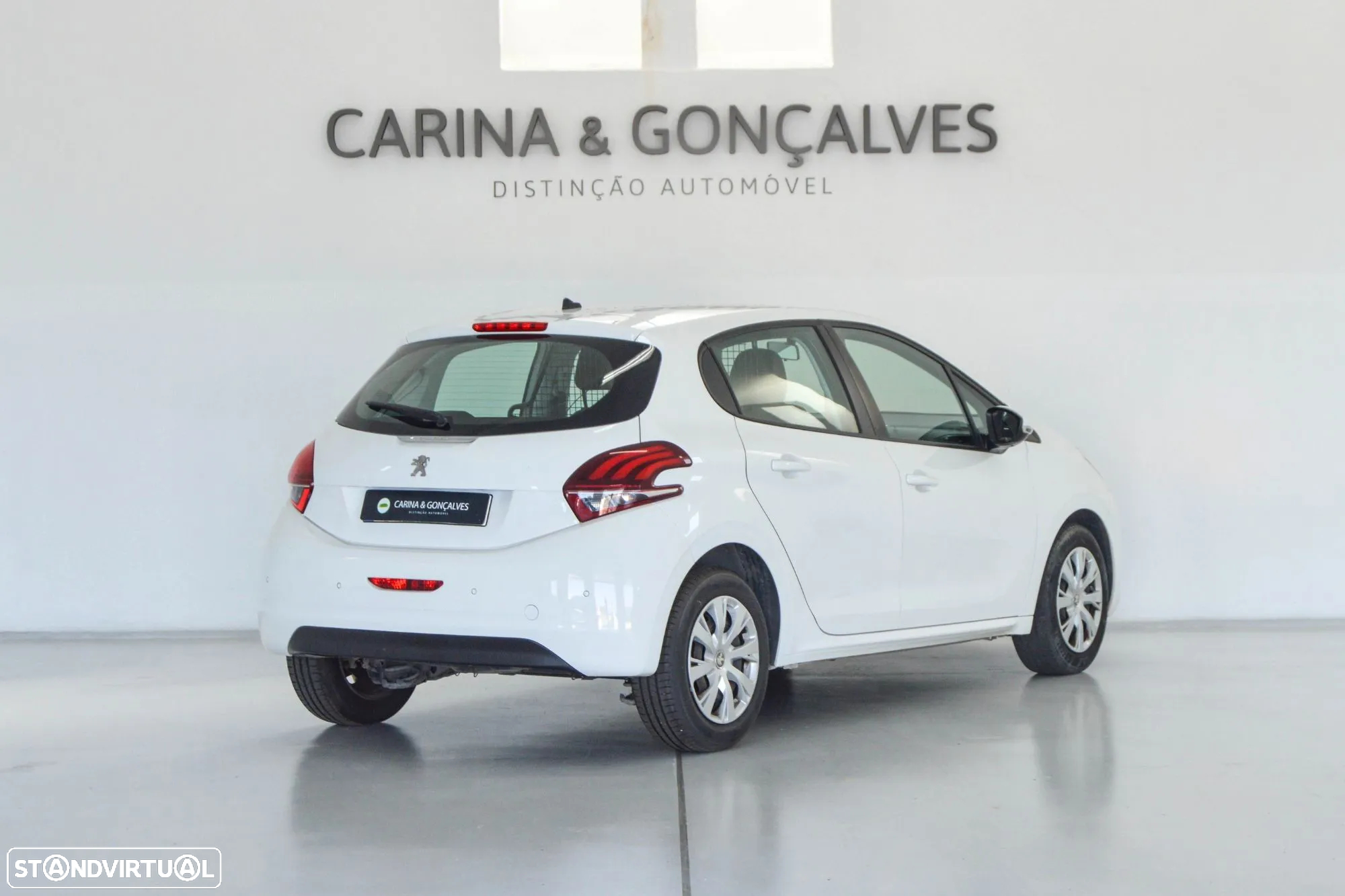 Peugeot 208 Van 1.5 BlueHDI 2L - IVA dedutível - 12