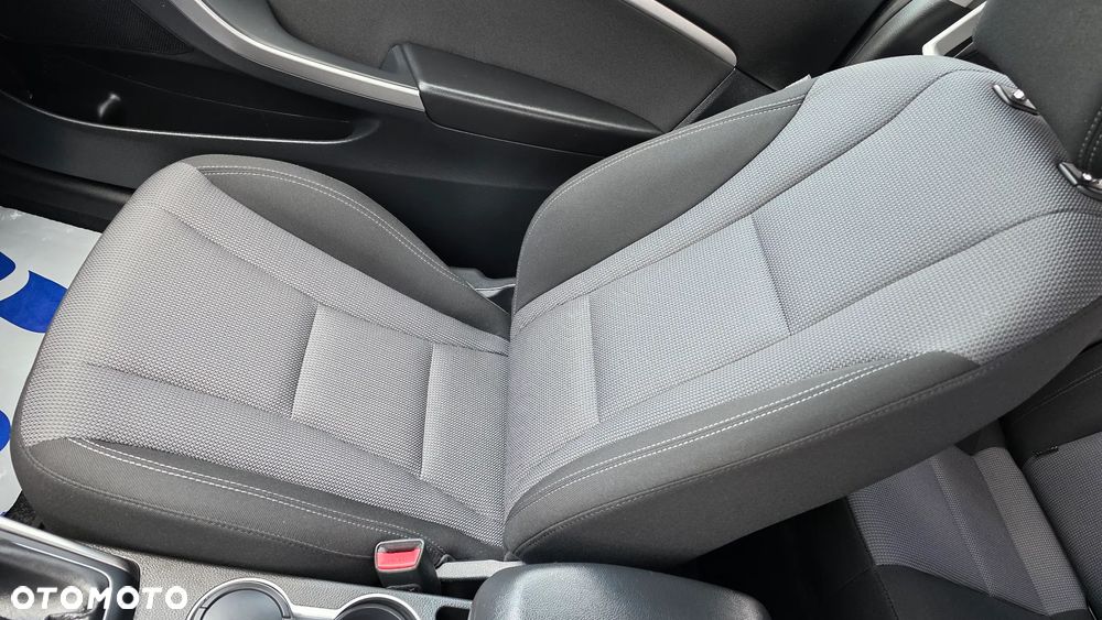 Hyundai i30 1.4 Fifa World Cup Edition - 14