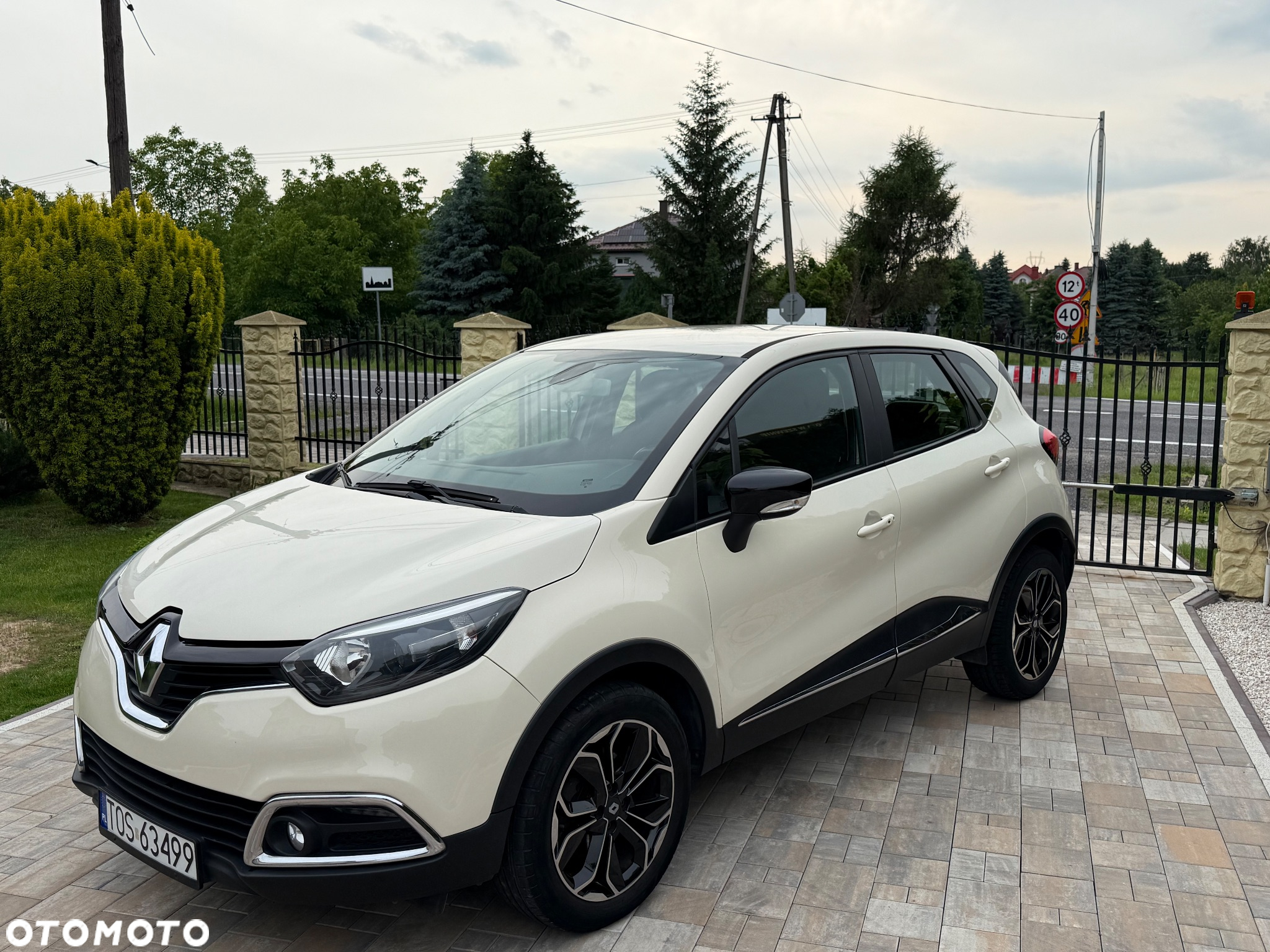 Renault Captur - 2
