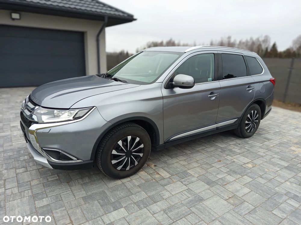 Mitsubishi Outlander 2.0 Intense + Navi 4WD CVT - 2