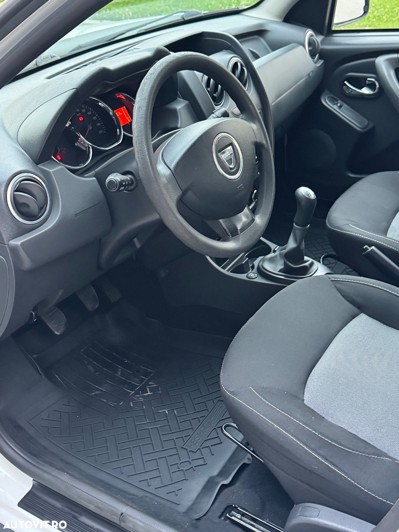 Dacia Duster SCe 115 4x2 Prestige - 9