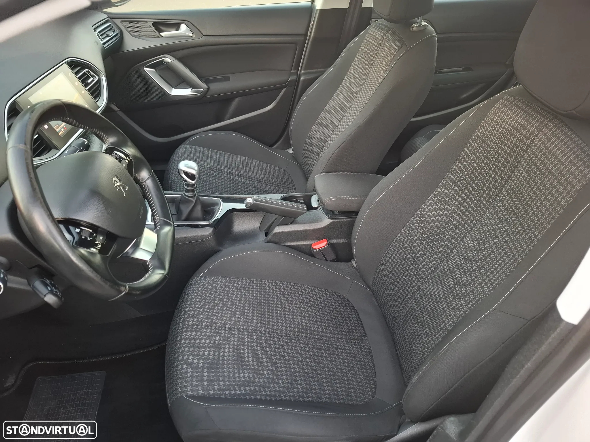 Peugeot 308 1.5 BlueHDi Active Pack - 21