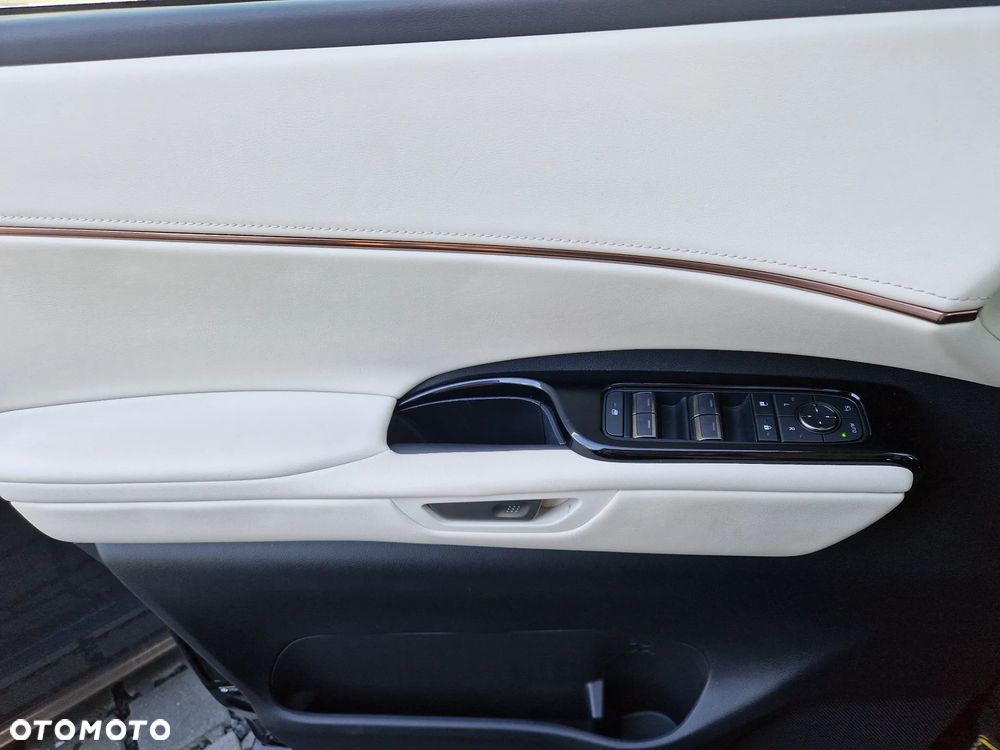 Lexus LM 350h Prestige - 6