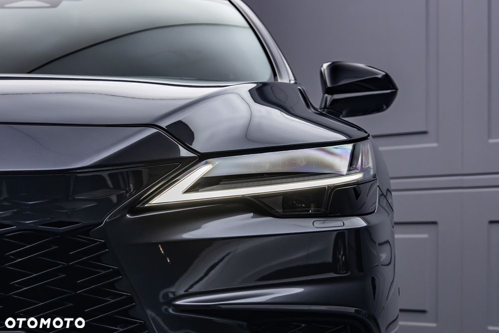 Lexus RX 500h F Sport - 8