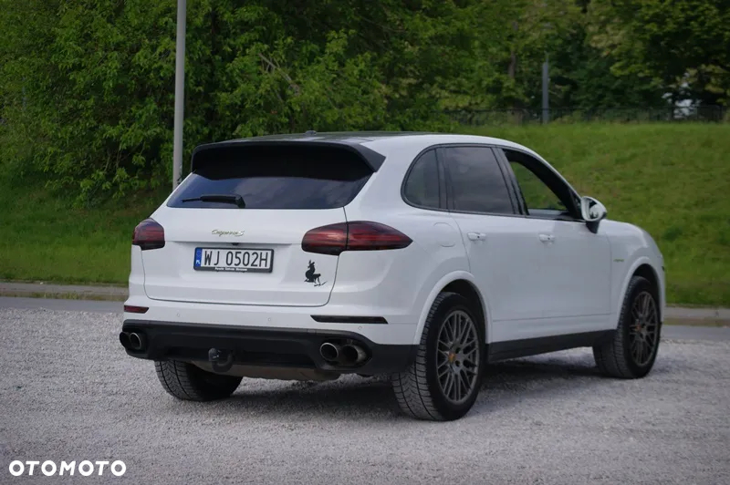 Porsche Cayenne - 17