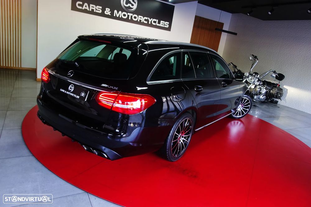 Mercedes-Benz C 350 e T 7G-TRONIC AMG Line - 25