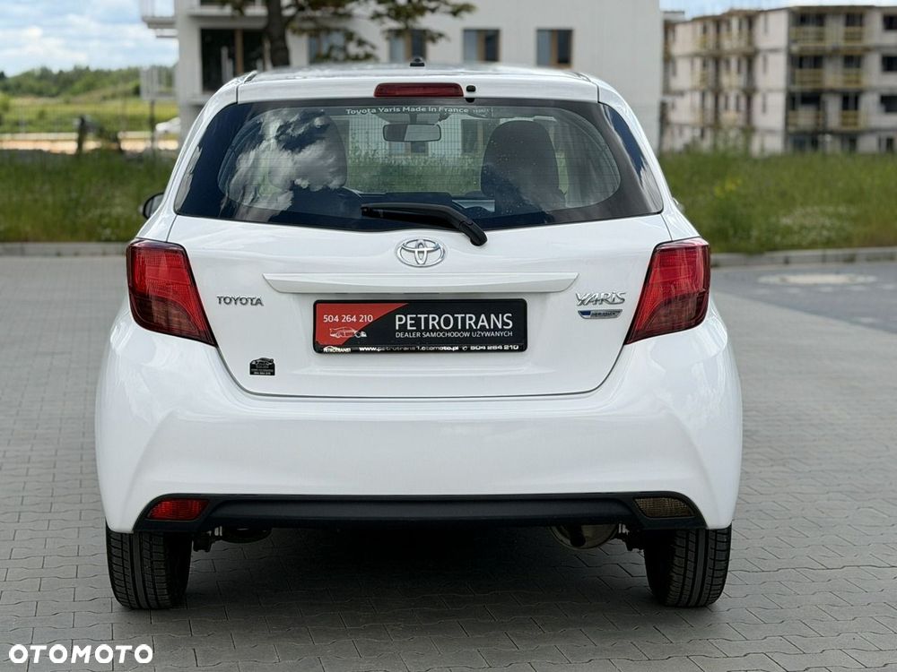 Toyota Yaris - 11