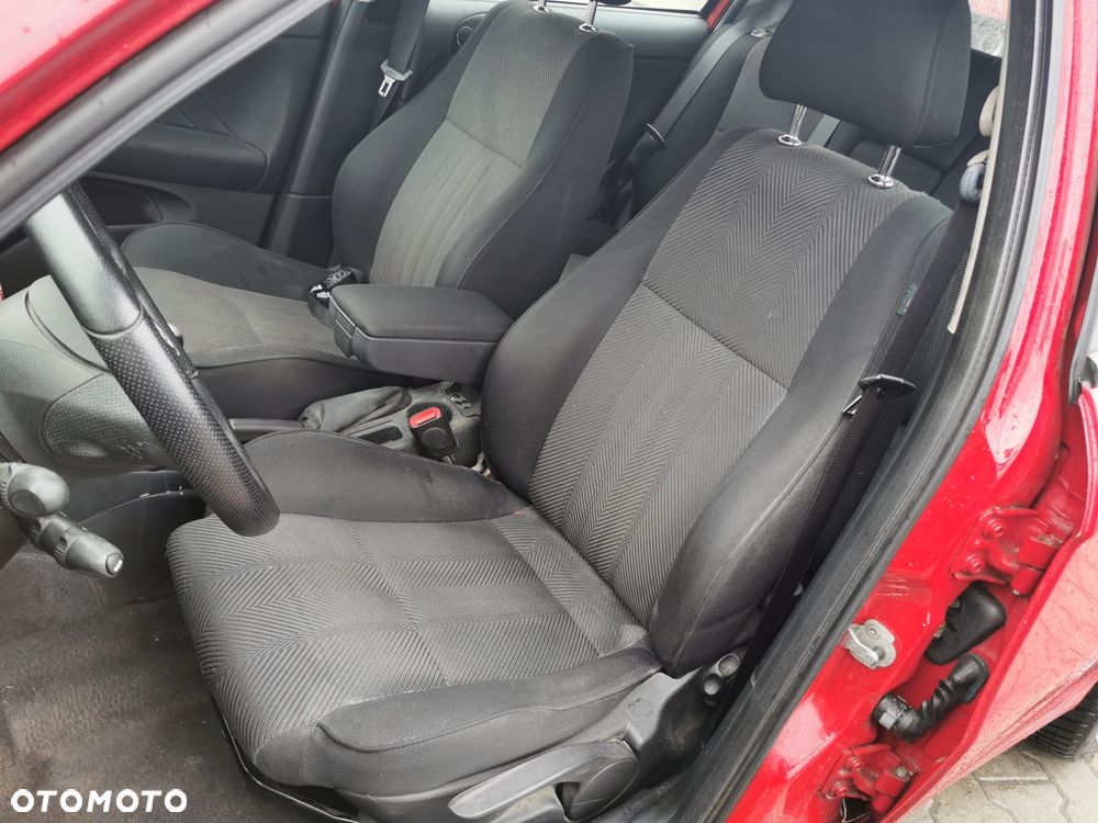 Alfa Romeo 147 1.9 JTDM 8V - 8
